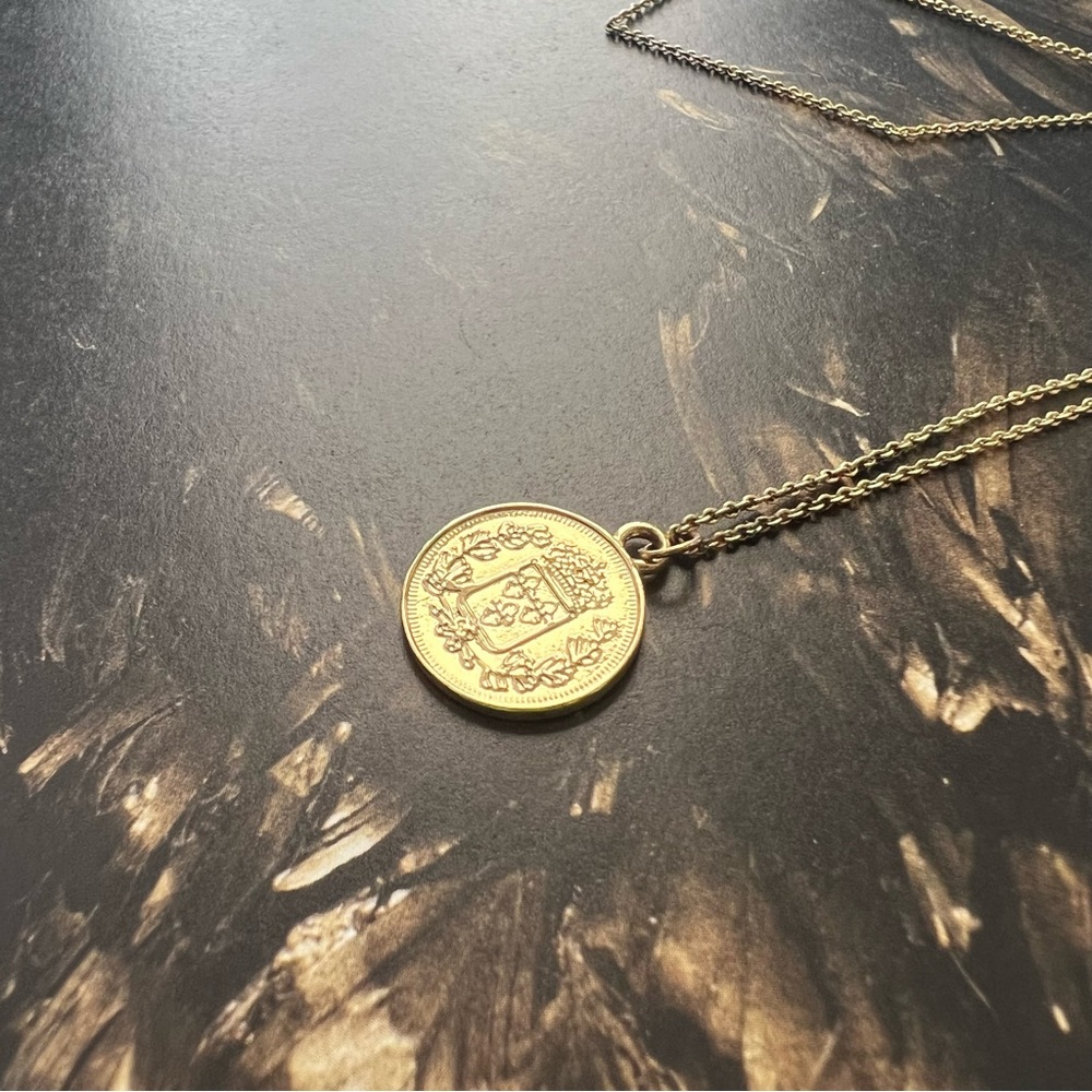 ETTIKA Gold Kinita Republique Francaise Coin Pendant + Long Toggle Chain